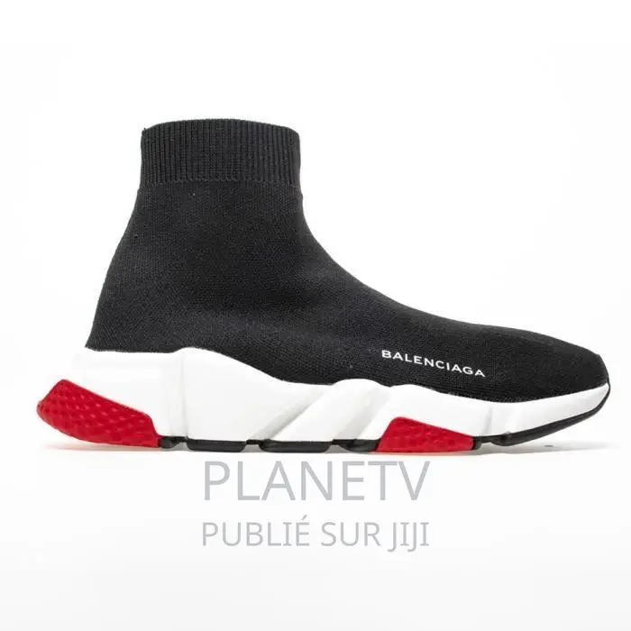 Balenciaga Disponible