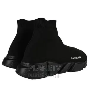 Balenciaga Disponible