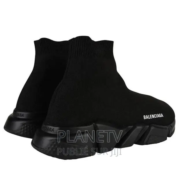Balenciaga Disponible