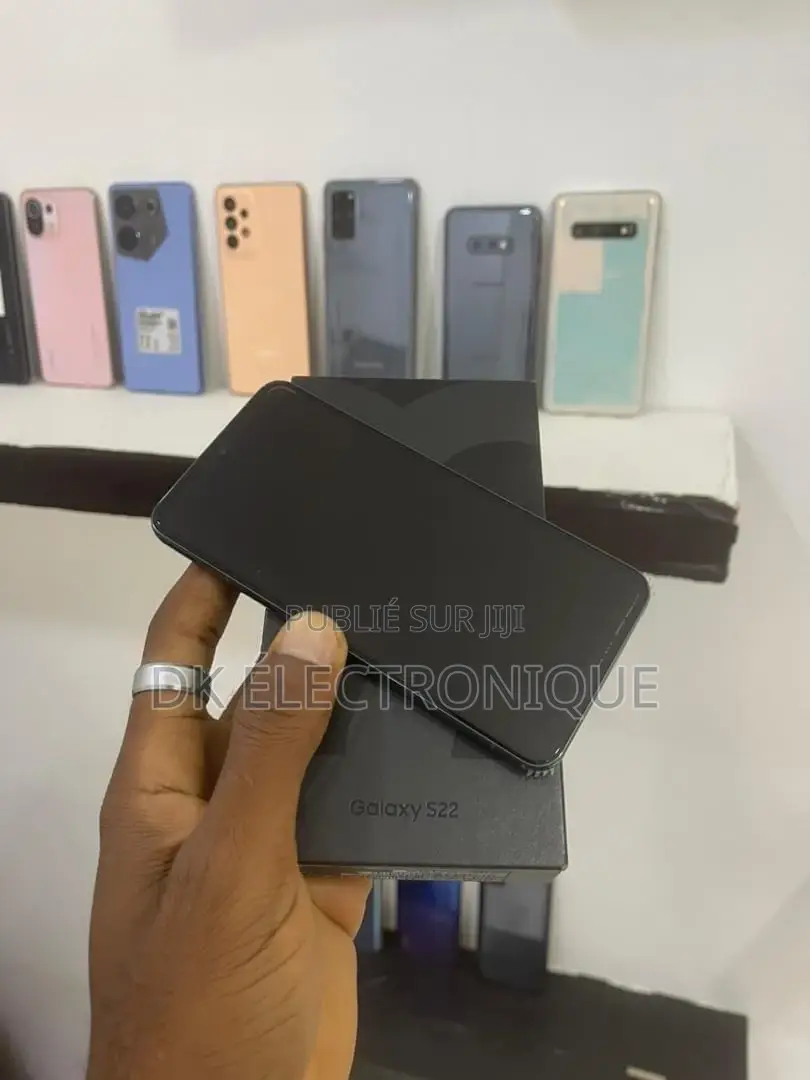 Samsung Galaxy S22 5G 128 GB Noir