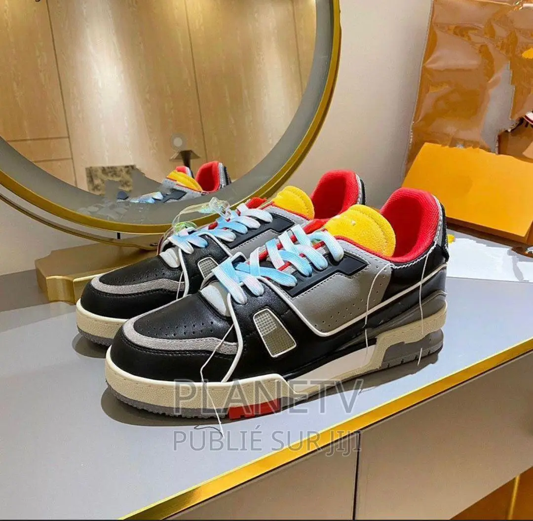 Chaussures Louis Vuitton Original Disponible