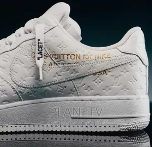 Chaussures Louis Vuitton Original Disponible