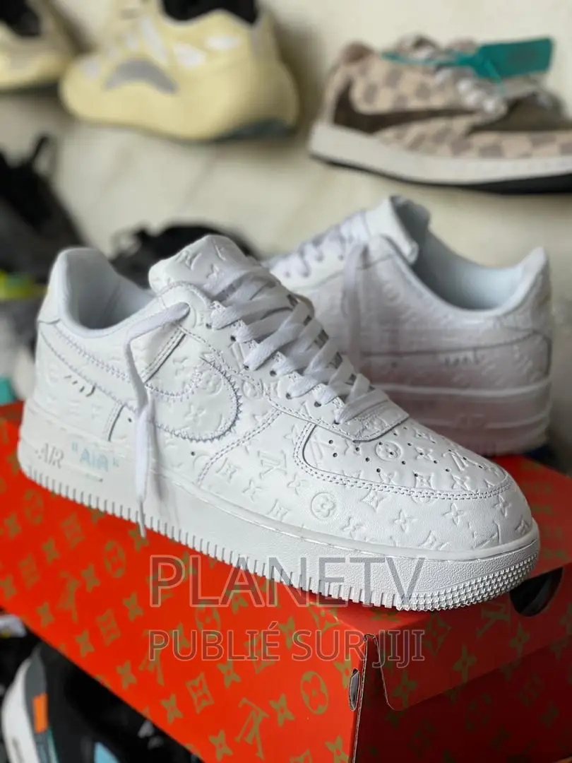 Chaussures Louis Vuitton Original Disponible