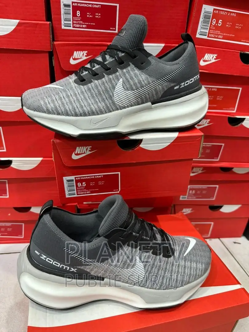 Chaussures Nike Très Jolies Disponible Md