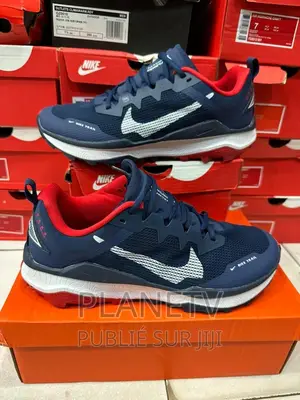 Chaussures Nike Très Jolies Disponible Md