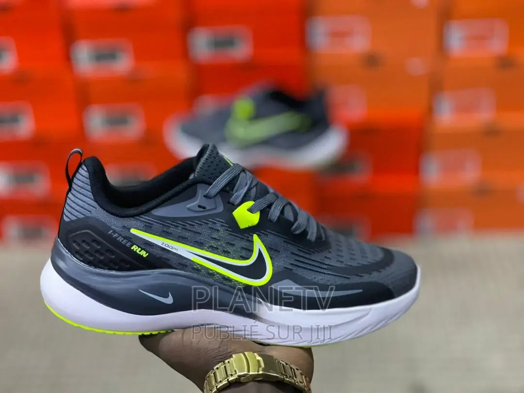 Chaussures Nike Très Jolies Disponible Md