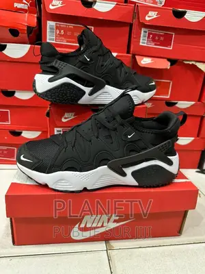 Chaussures Nike Très Jolies Disponible Md