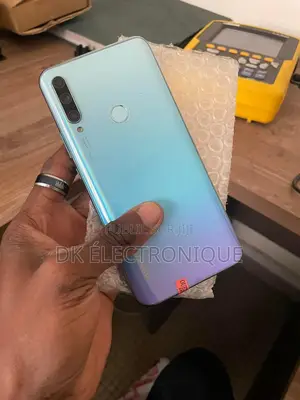 Photo - New Huawei Y9s 128 GB Bleu