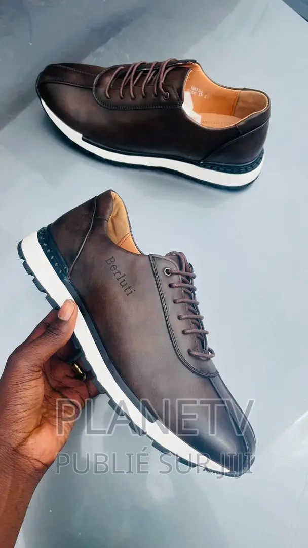 Berlutti en Cuir Disponible TDS