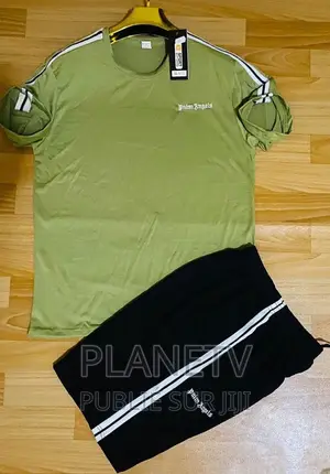 Ensemble Très Jolie Disponible Kb