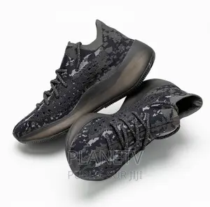 Photo - Chaussures Yeezy Disponible TDS