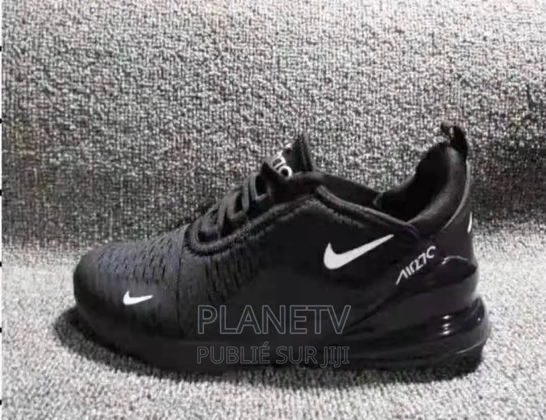 Chaussures Nike Très Jolie Disponible TDS