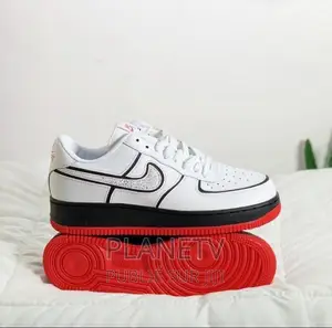 Chaussures Nike Très Jolie Disponible TDS