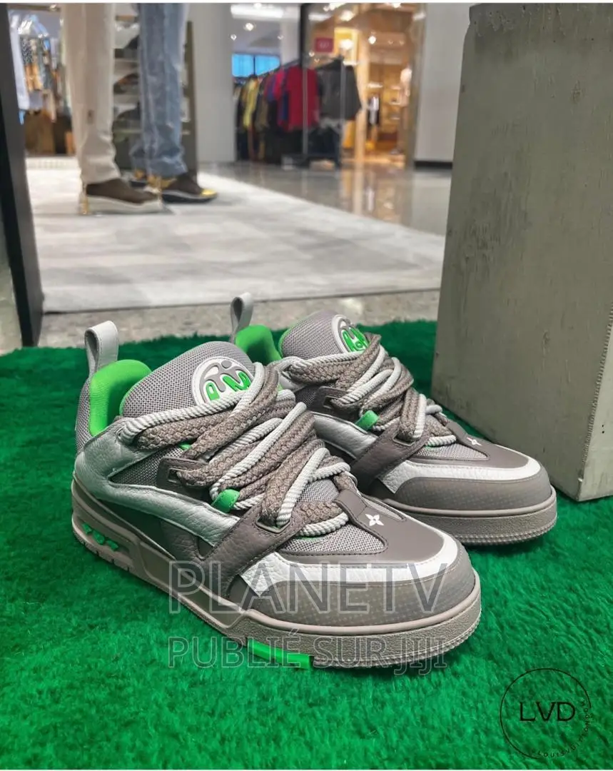 LV Authentique Disponible TDS