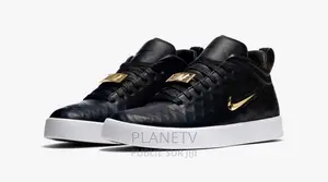 Photo - Chaussures Très Jolie Nike Disponible Gf