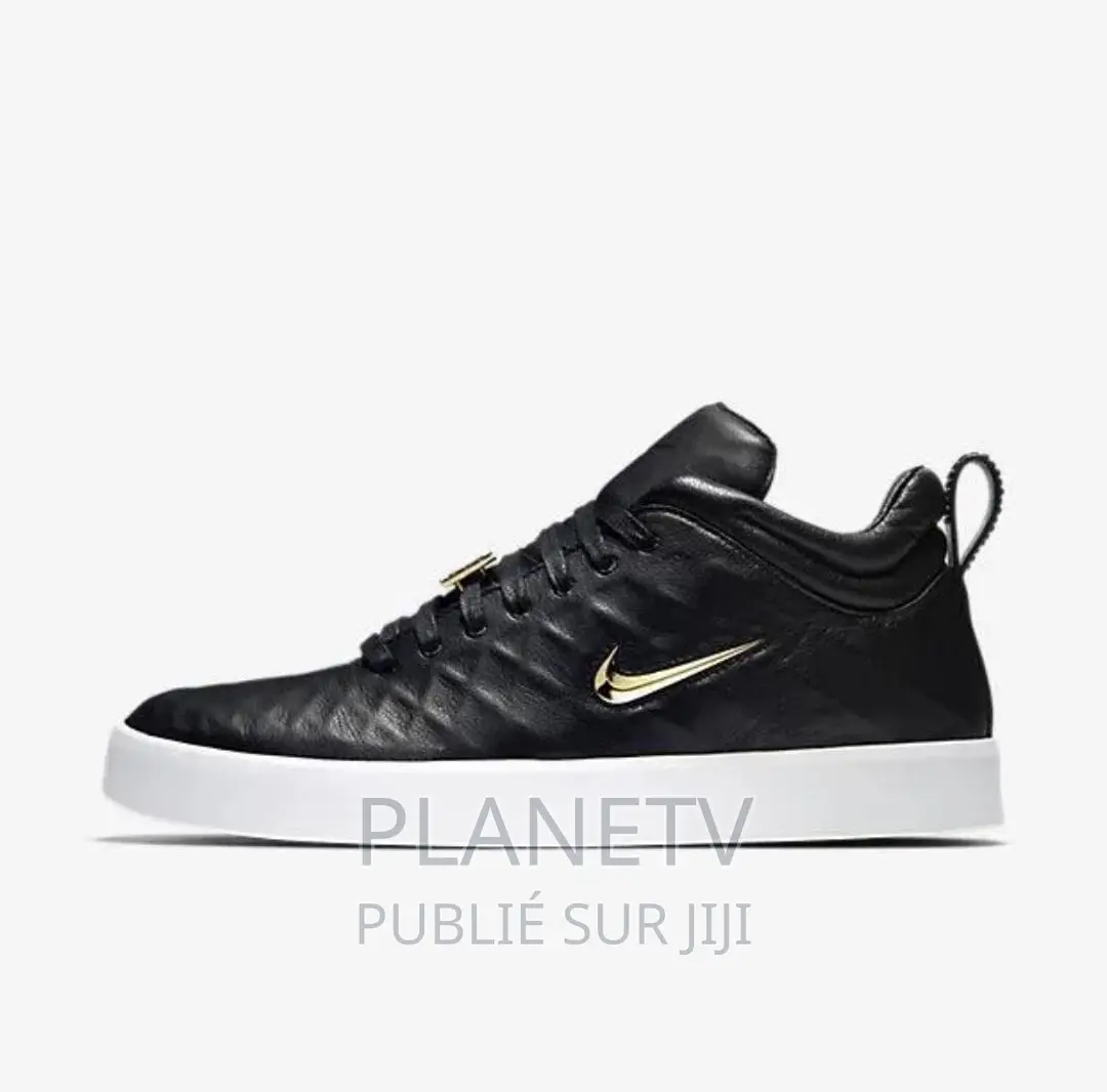 Chaussures Très Jolie Nike Disponible Gf