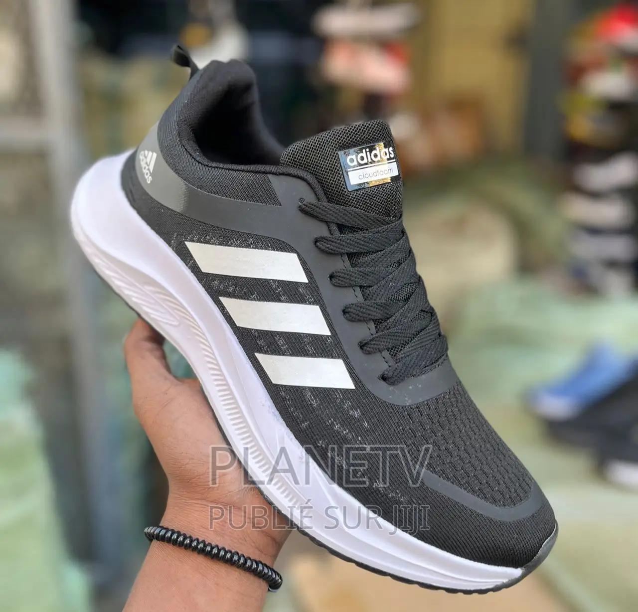 Chaussures Adidas Très Jolie Disponible TDS