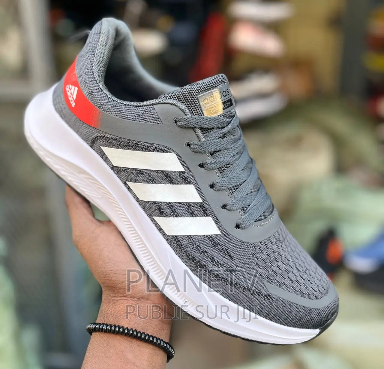 Chaussures Adidas Très Jolie Disponible TDS