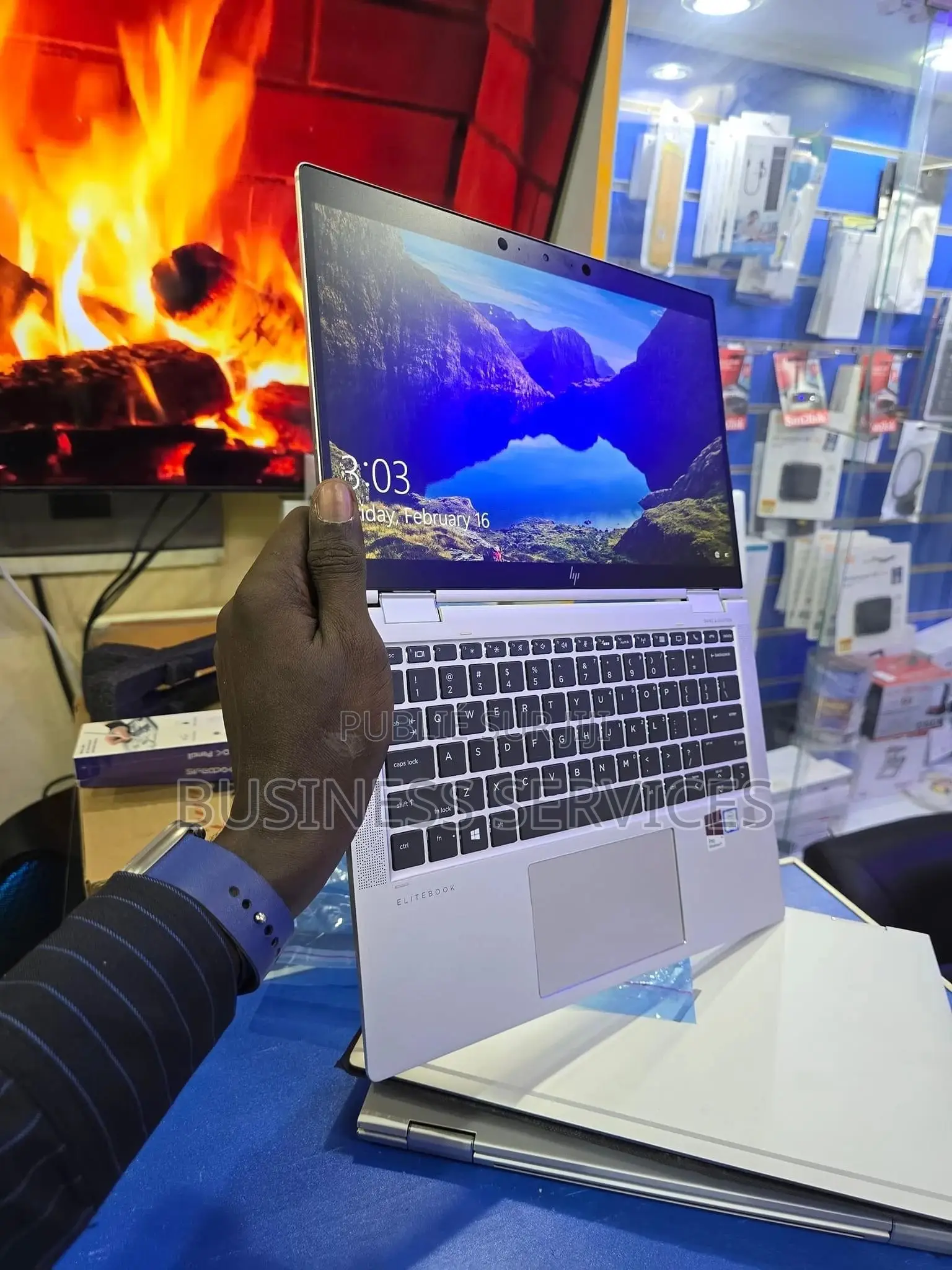 New HP EliteBook X360 1030 G3 8GB Intel Core I5 SSD 256GB