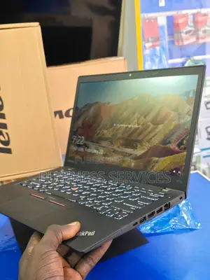 New Lenovo ThinkPad T470s 12GB Intel Core I5 SSD 256GB