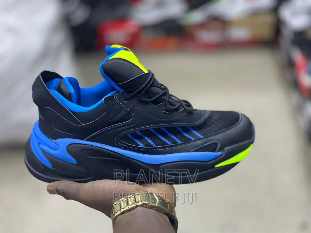 Chaussures Très Jolie Disponible Nv