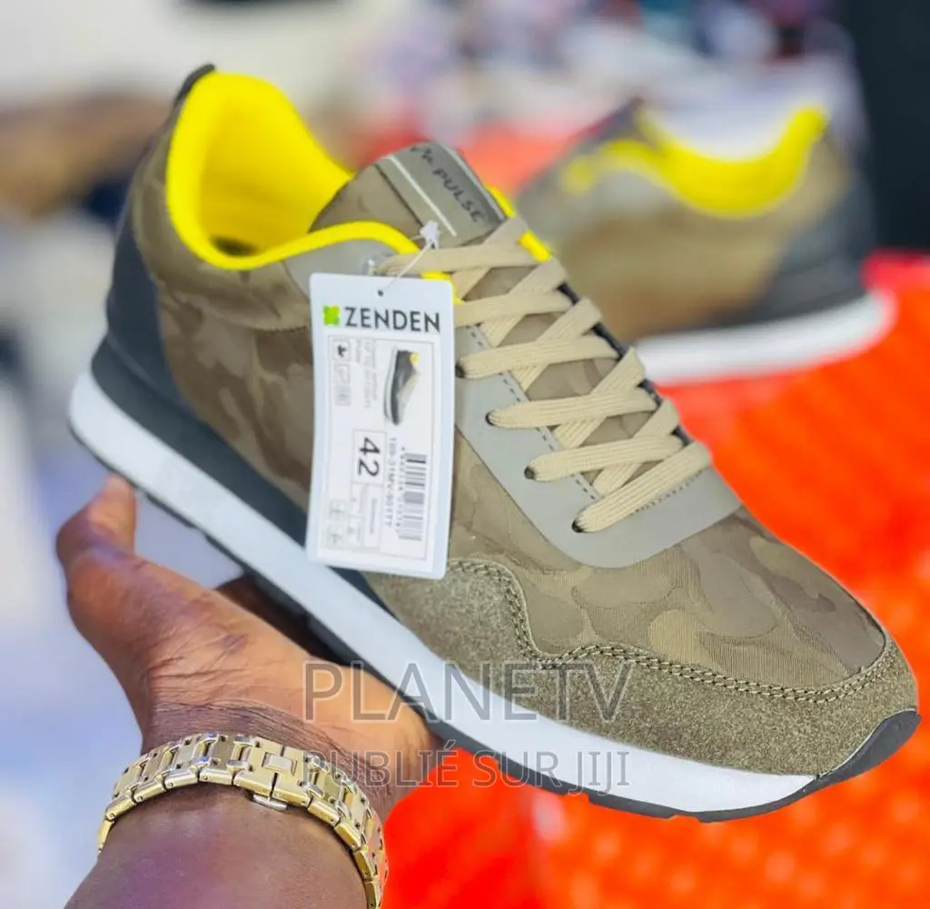 Chaussures Très Jolie Disponible TDS