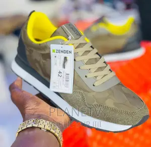 Chaussures Très Jolie Disponible TDS