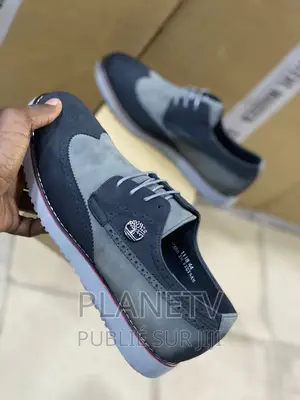 Chaussures De Ville Très Jolie Disponible TDS