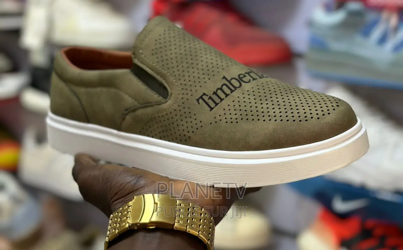 Chaussures Très Jolie Disponible TDS