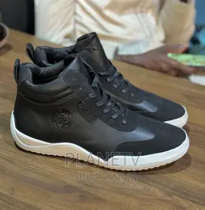 Photo - Chaussures Très Jolie Disponible TDS