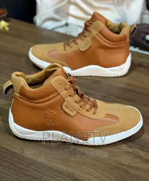 Chaussures Très Jolie Disponible TDS