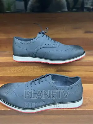 Chaussures Très Jolie Disponible Cf