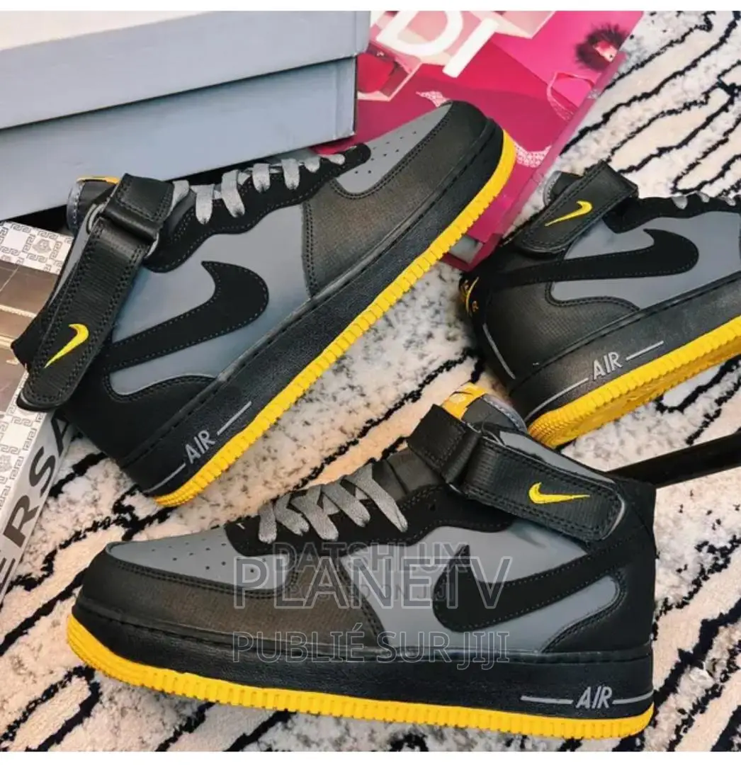 Chaussures Jordan 4 Original Disponible NVS