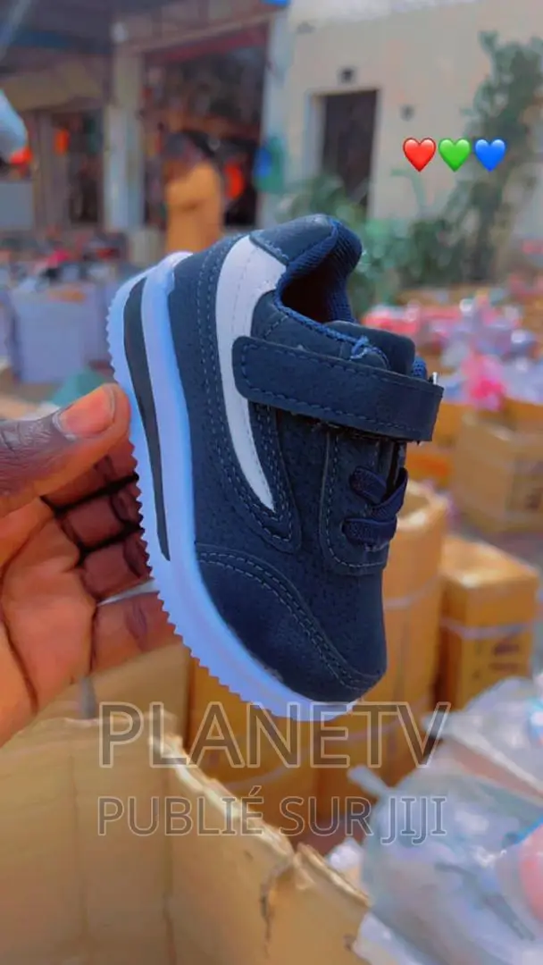 Chaussures Pour Enfants Disponible NVS