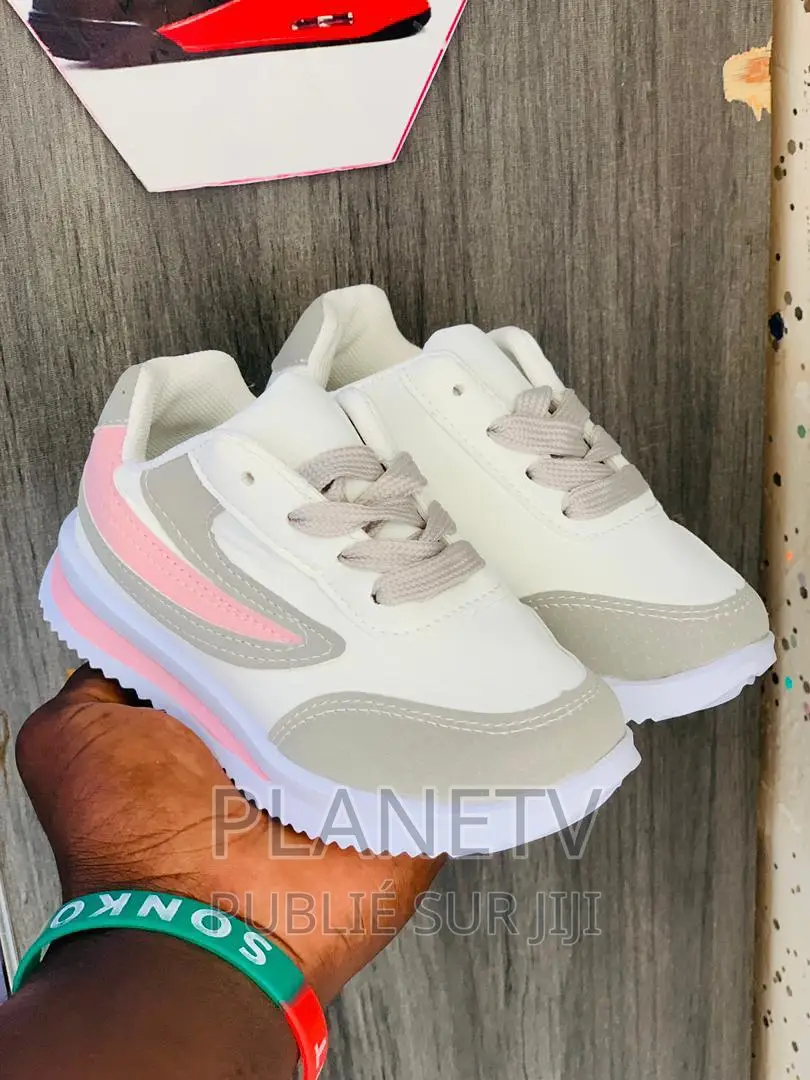 Chaussures Pour Enfants Disponible NVS