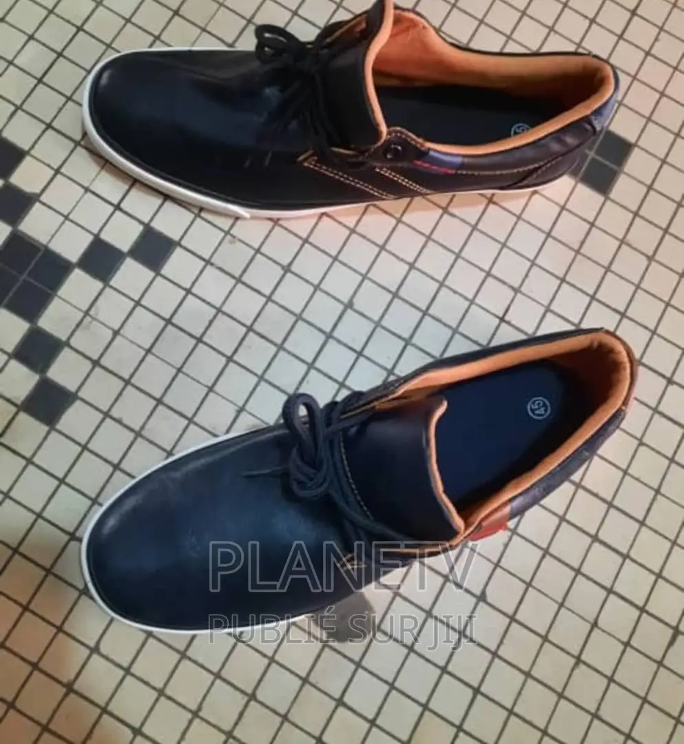 Chaussures Très Jolie Disponible Dadc