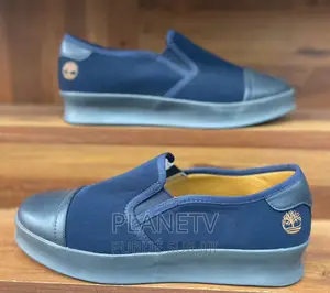 Chaussures Très Jolie Disponible