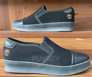 Chaussures Très Jolie Disponible