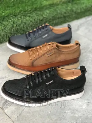 Original Chaussures Disponible Cf