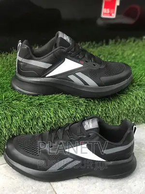 Reebok Très Originale Disponible Cf