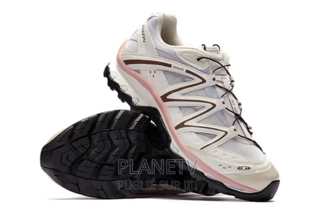 Chaussures Très Jolie Originale Disponible Of