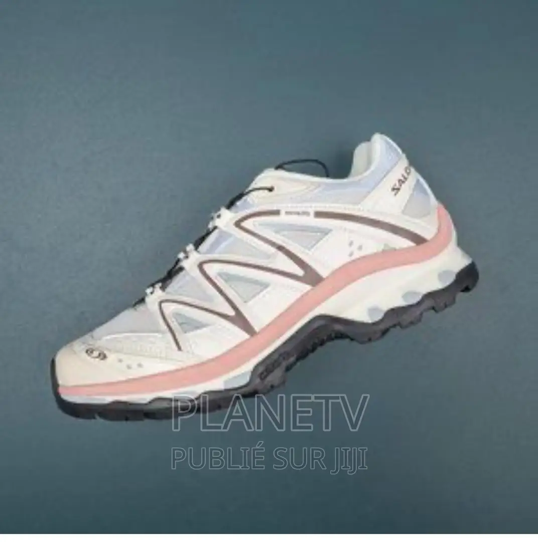 Chaussures Très Jolie Originale Disponible Of