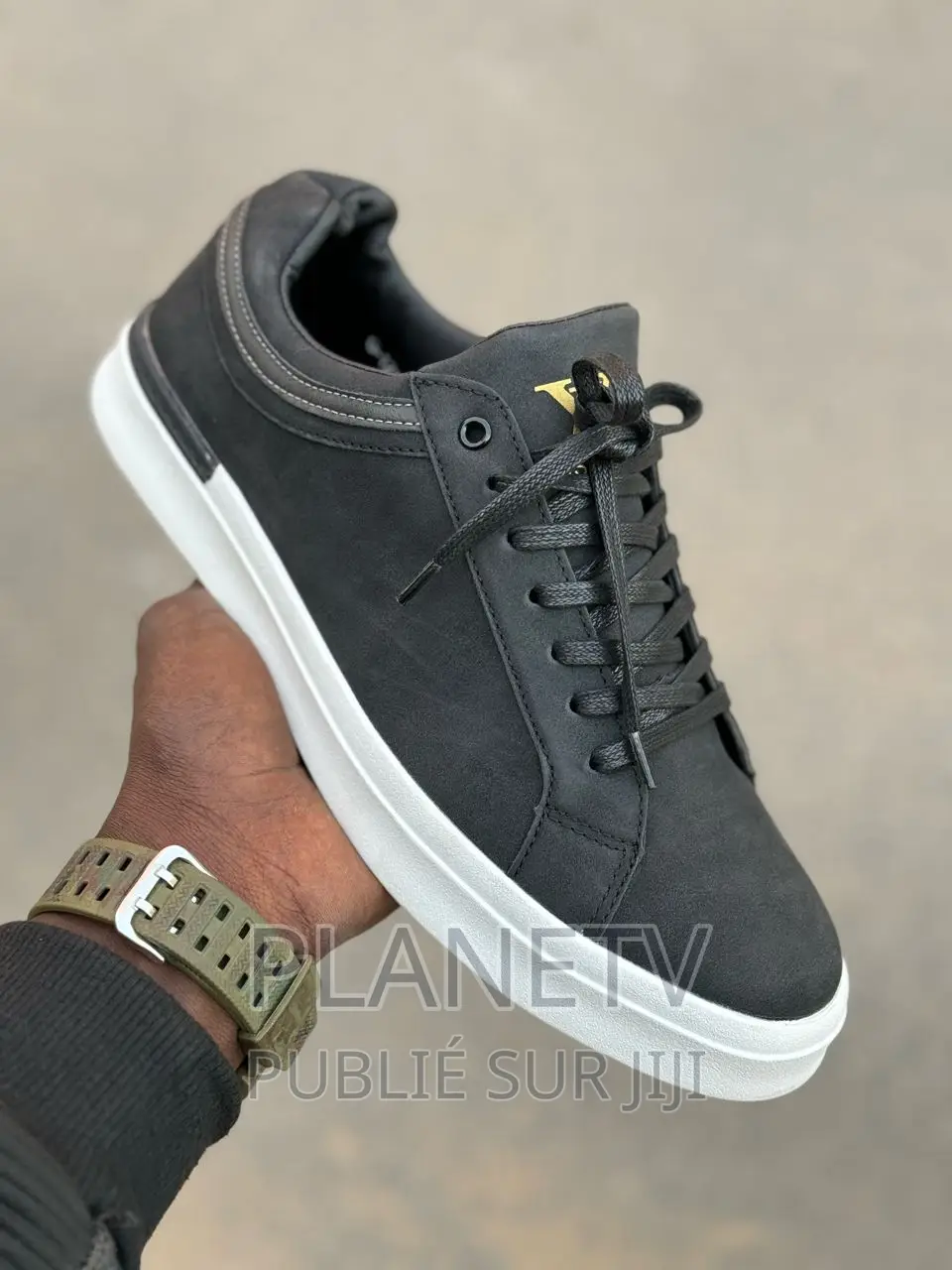 Louis Vuitton Originale Disponible Of