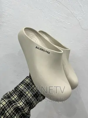 Louis Vuitton Disponible Of