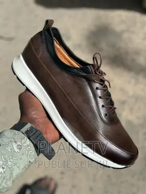 Chaussures Très Jolie Disponible TDS