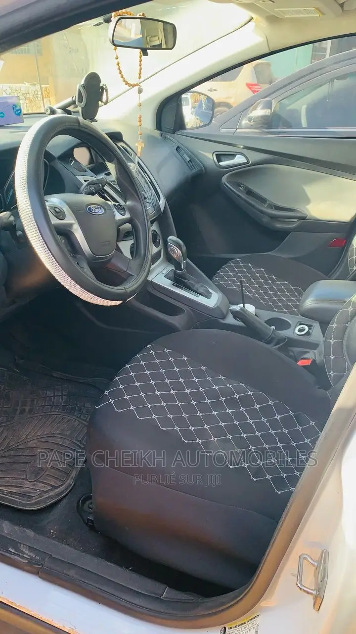 Ford Focus 2014 Blanc