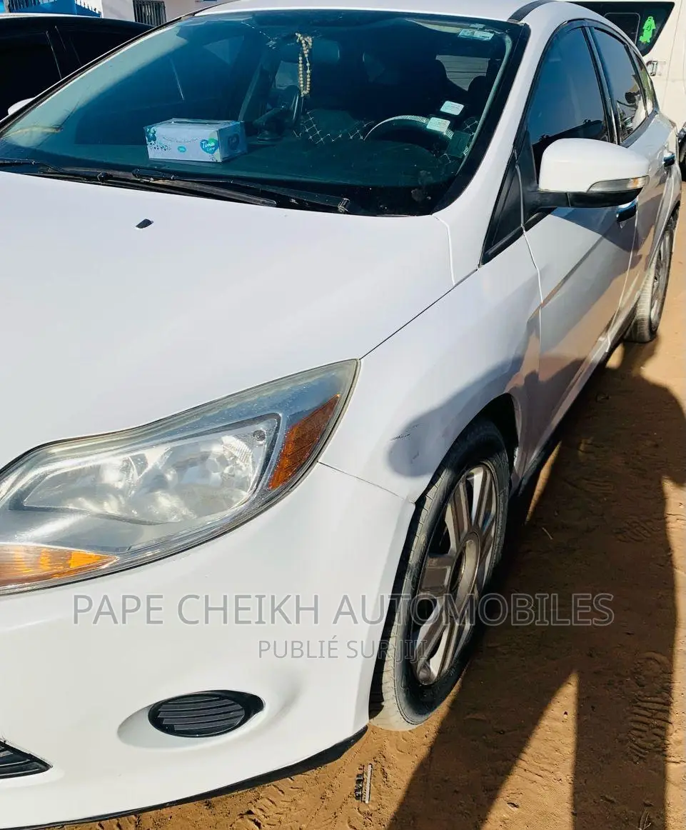 Ford Focus 2014 Blanc