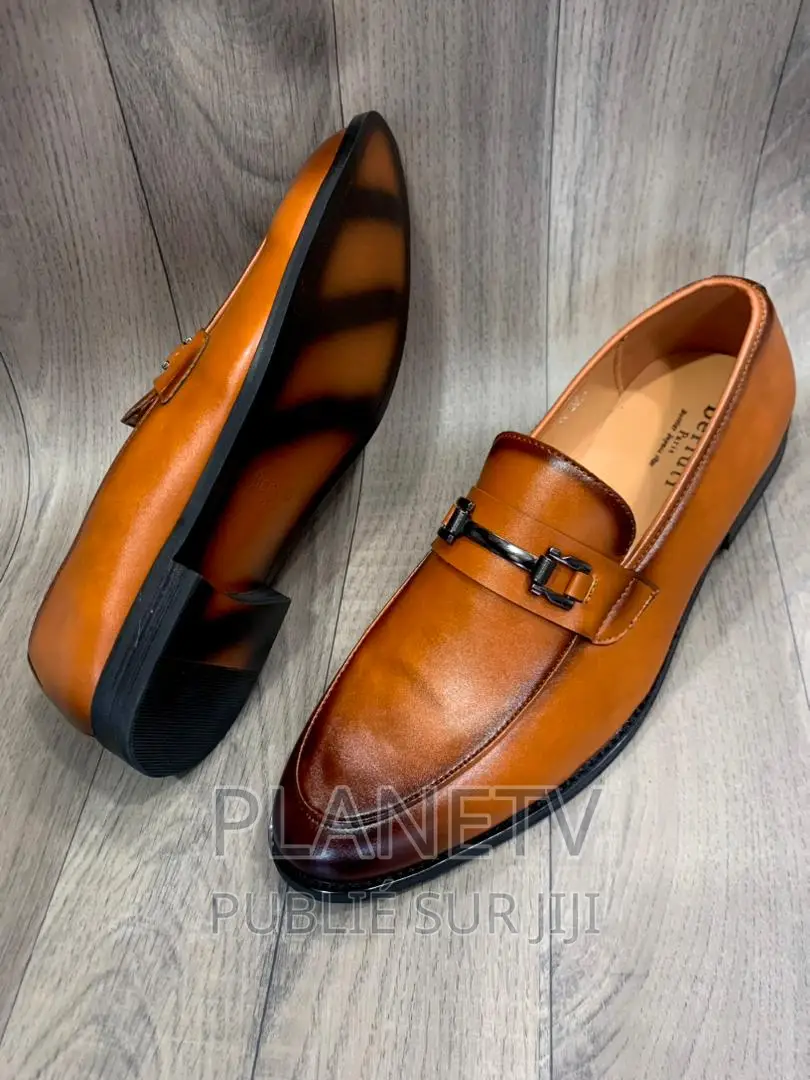 Chaussures De Ville Berluti Cuir Disponible TDS