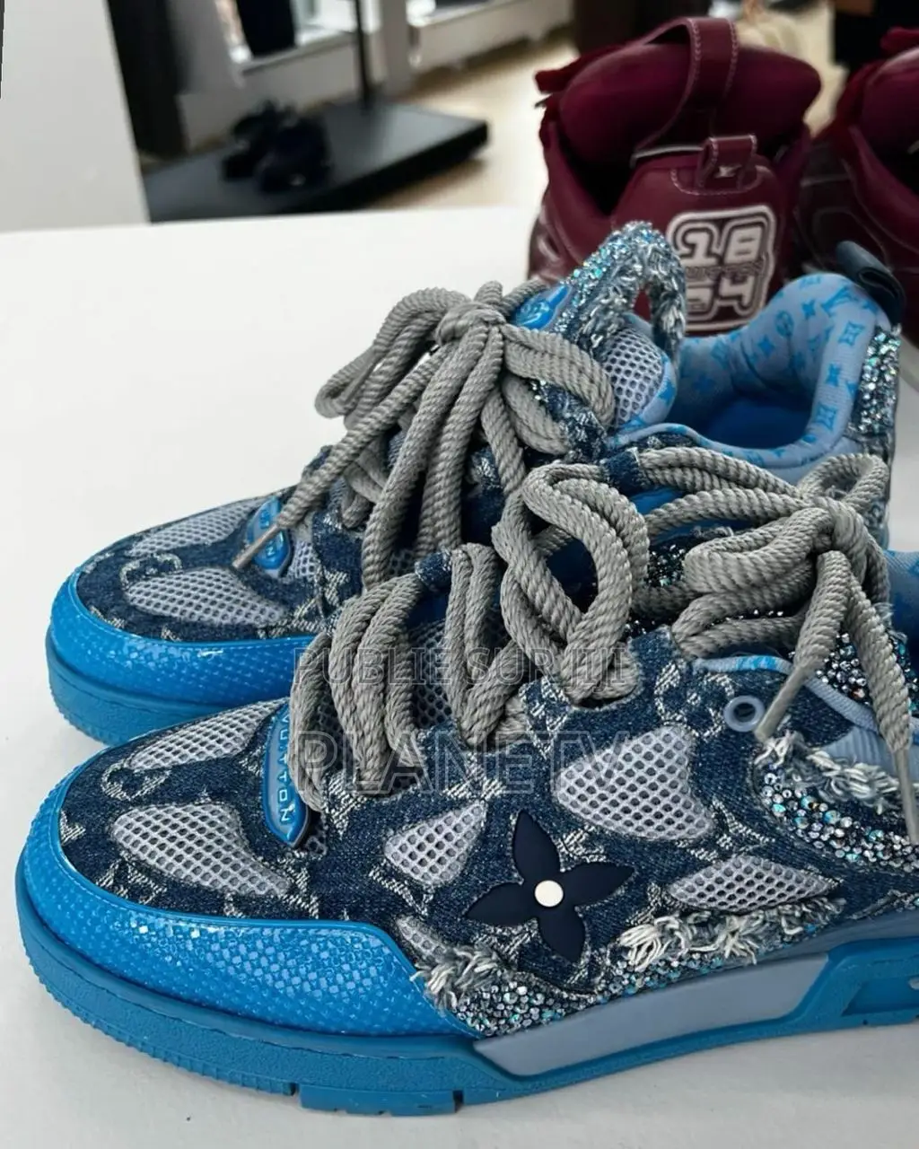 Louis Vuitton Skate Originale Disponible by Of