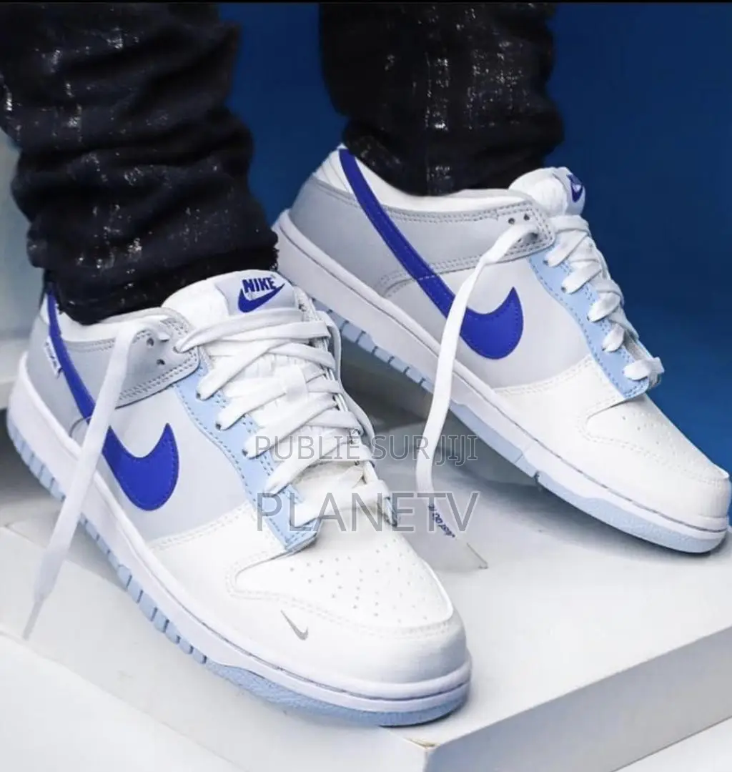 Originale Nike SB Dunk Low Disponible by Of